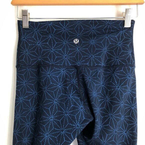 Lululemon size 4 Blue Star Roll Down Wunder Under Full Length Leggings - Picture 7 of 8